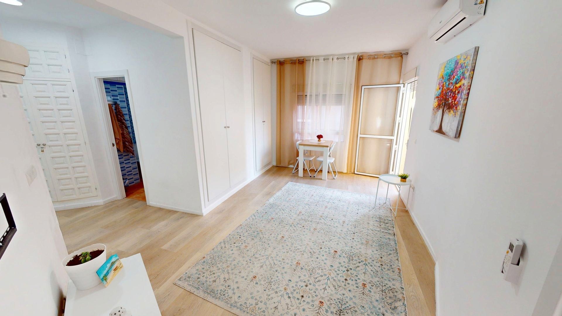 Bedroom of Flat for sale in Torremolinos  with Air Conditioner, Furnished and Oven