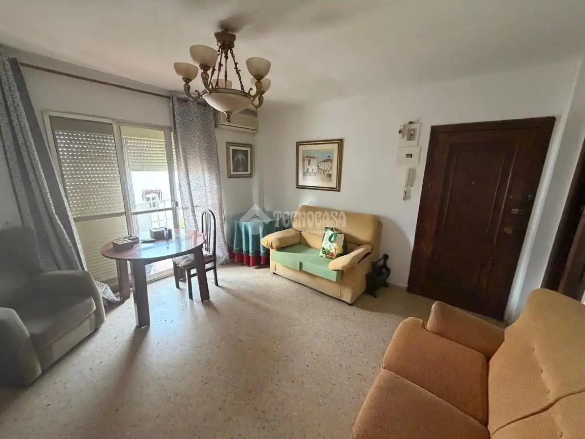 Sala de estar de Piso en venta en Badajoz con Aire acondicionado y Balcón