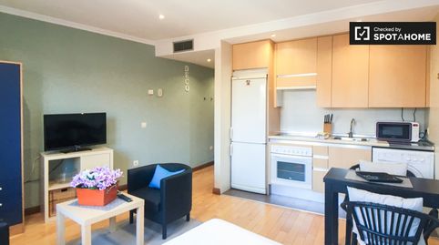 Foto 5 de Piso de alquiler en Adelfas, Madrid Capital