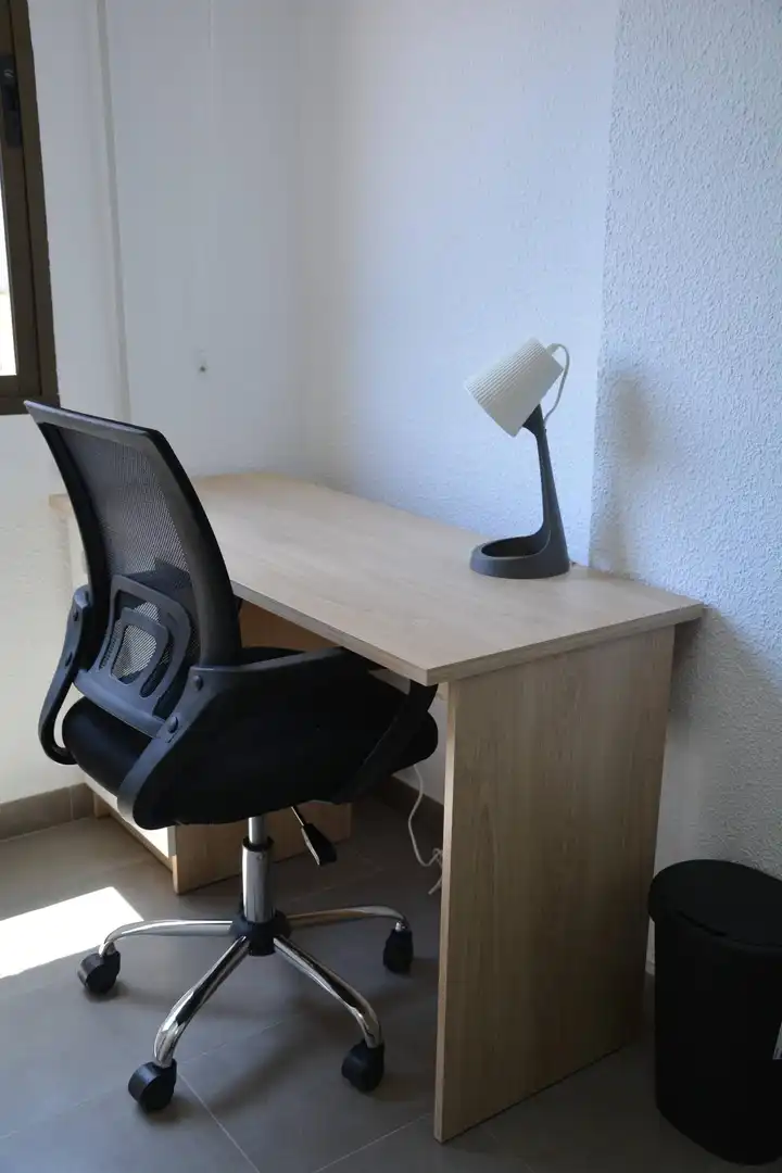 Piso para compartir en Granada con Aire acondicionado, Terraza y Amueblado