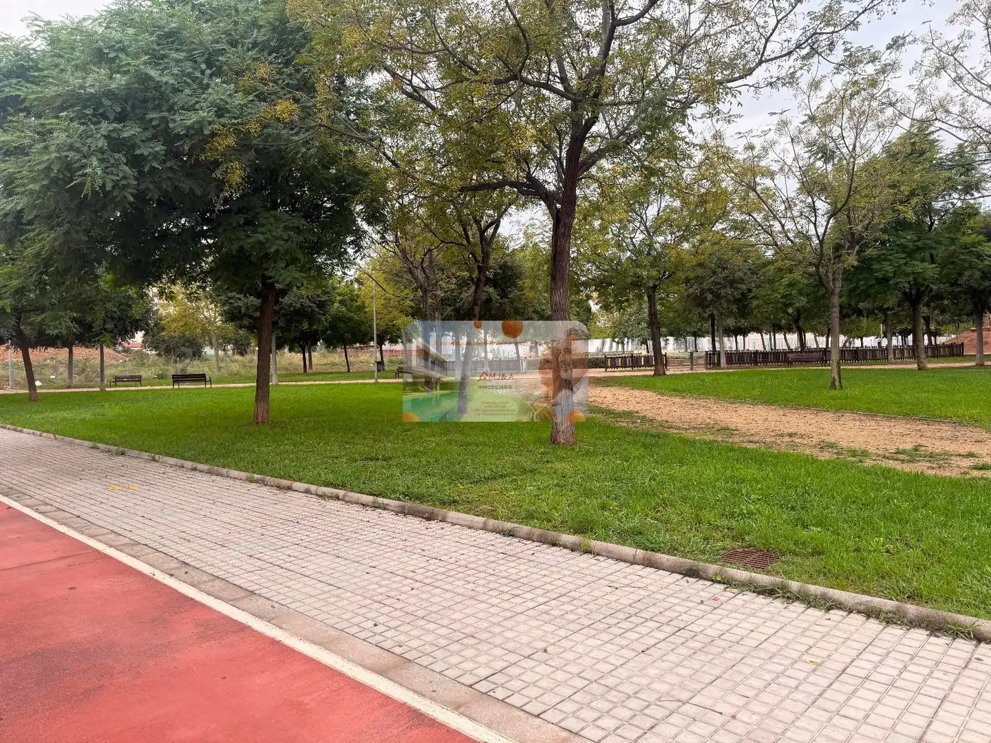 Local comercial en venda a BARCELONA, imagen 2