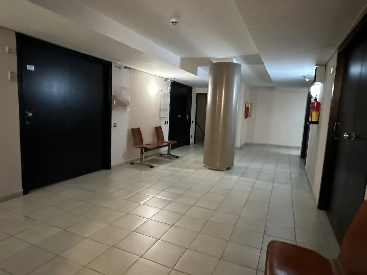 Oficina con ascensor en venta en de Calàbria, imagen 11