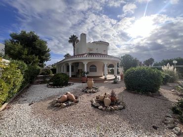 Villa mit Pool zum Verkauf in Parcela B31 y B36 20