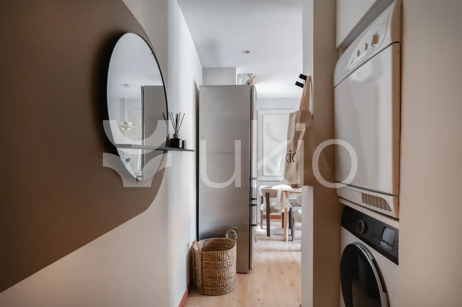 Habitación de Apartamento de alquiler en Madrid con Calefacción, Amueblado y Horno