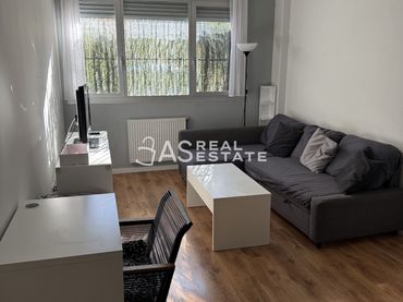 Piso con ascensor en venta en Calle De San Aquilino