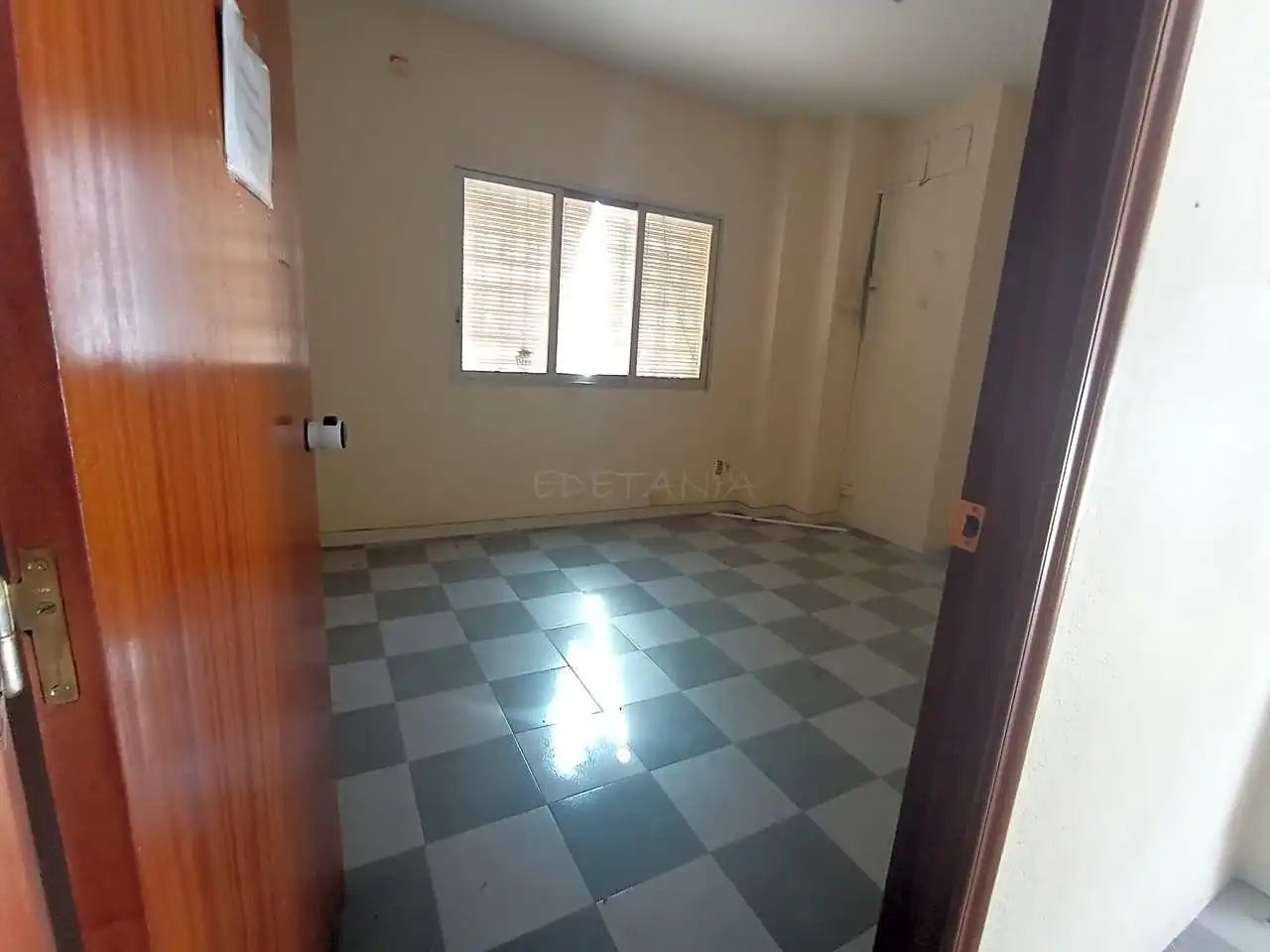 Local comercial de lloguer a Pintor Sorolla, imagen 3