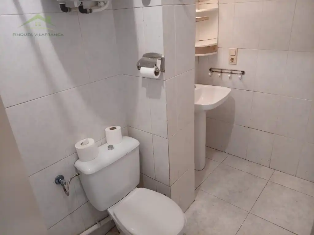 Baño de Oficina en venta en Vilafranca del Penedès con Terraza