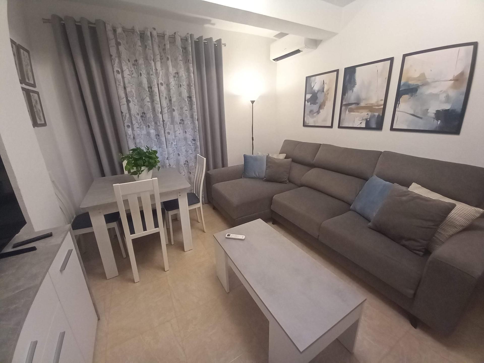 Living room of Flat to rent in Cartagena  with Air Conditioner and Balcony