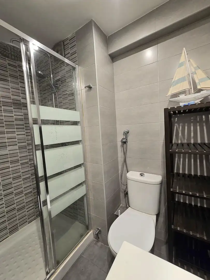 Badezimmer von Wohnung zum Verkauf in Benalmádena mit Privatgarten, Möbliert und Gemeinschaftspool