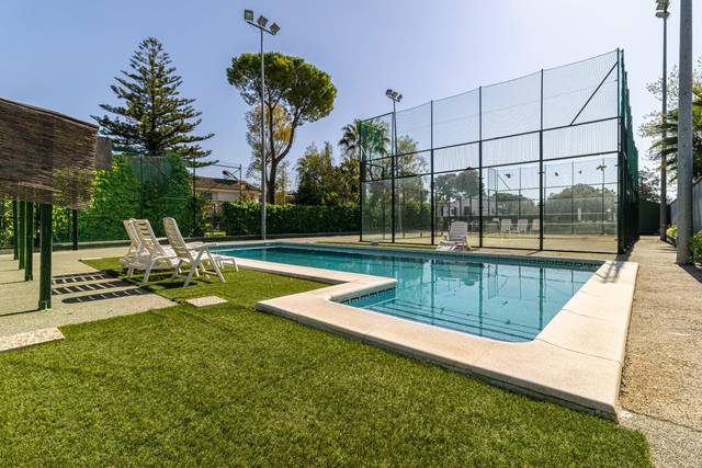 Casa-chalet en Venta en Parque Avenida