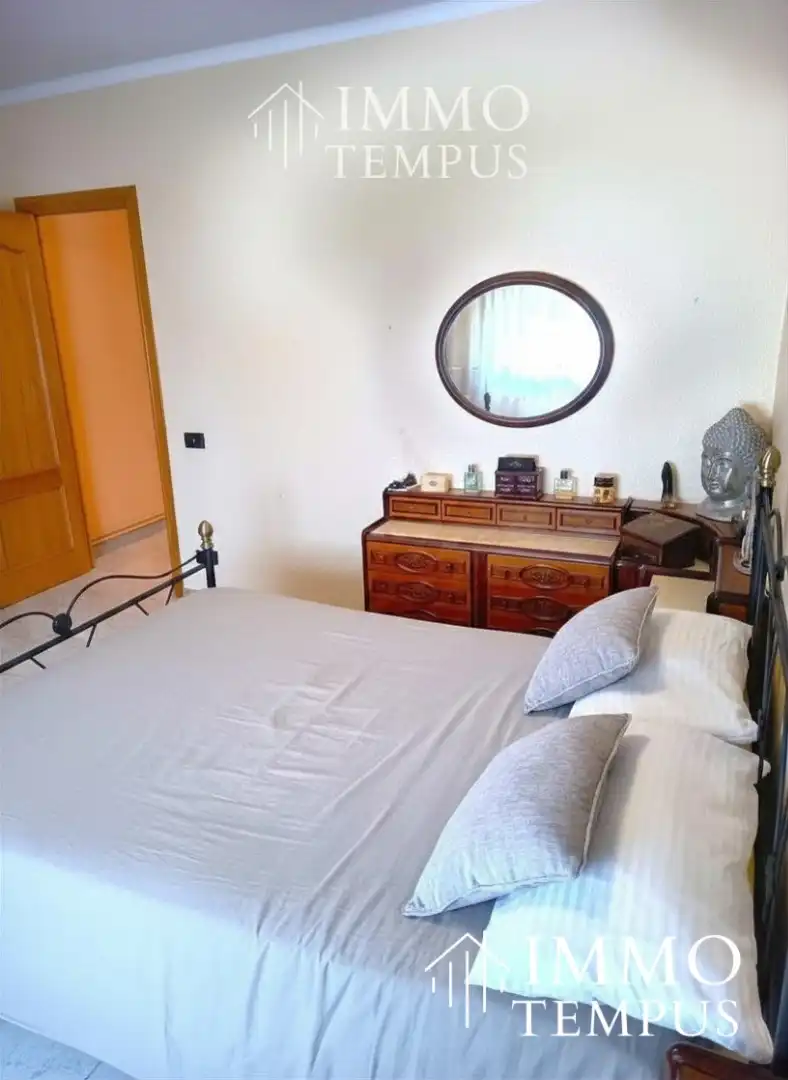 Habitación de Piso en venta en Terrassa con Calefacción, Terraza y Trastero