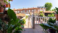 Vista exterior de Casa adosada en venda en Móstoles amb Aire condicionat