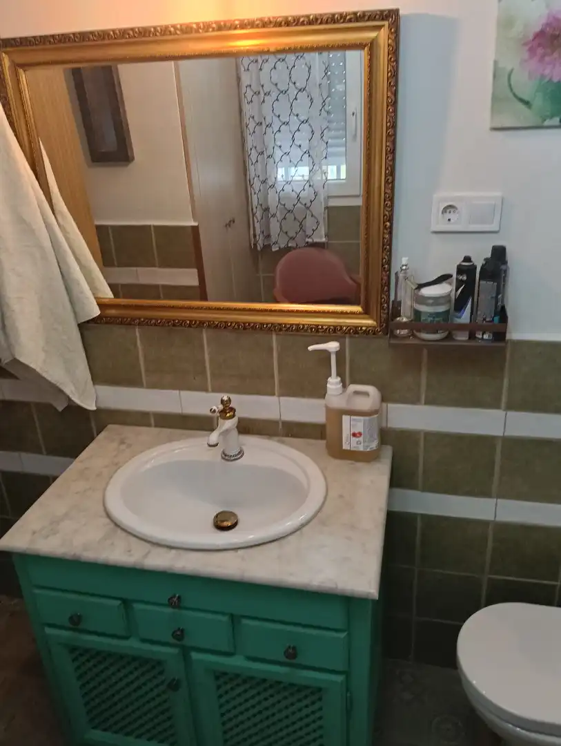 Baño de Casa o chalet en venta en Bárcena de Cicero con Calefacción, Jardín privado y Terraza
