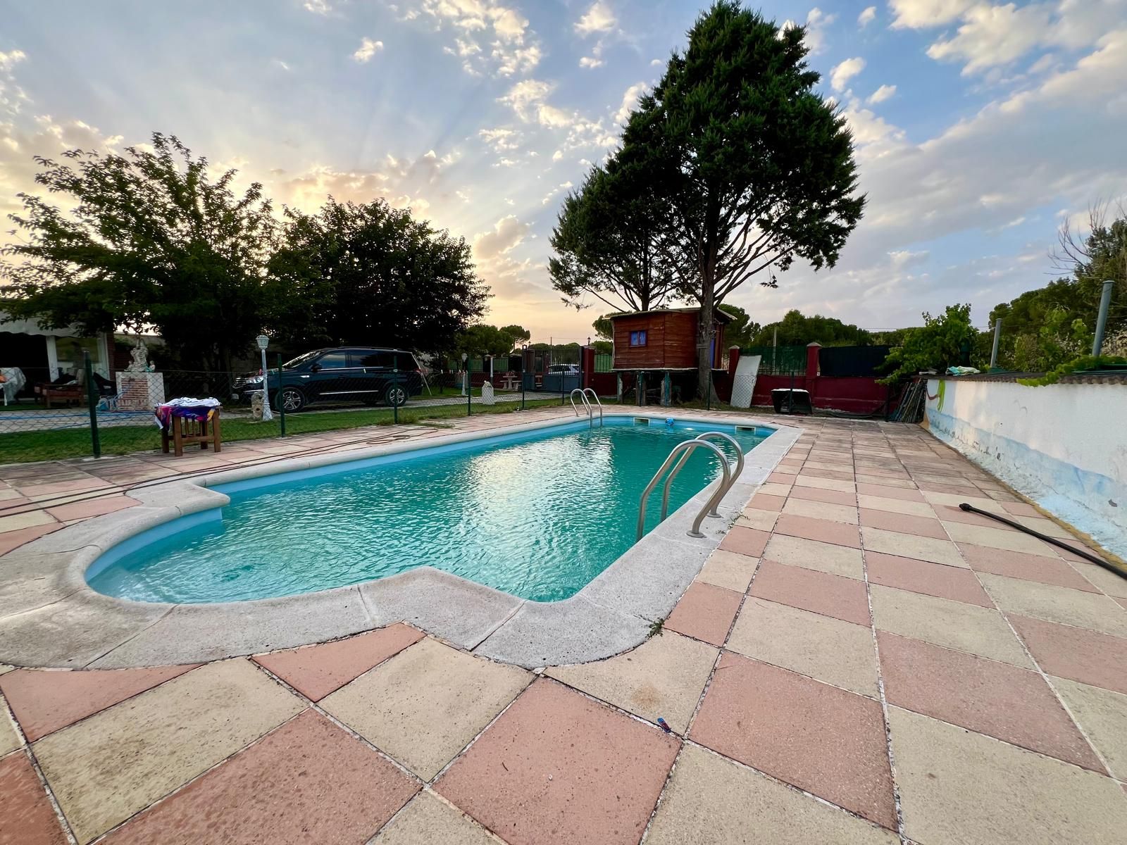 Swimming pool of Country house for sale in Traspinedo  with Heating, Private garden and Terrace