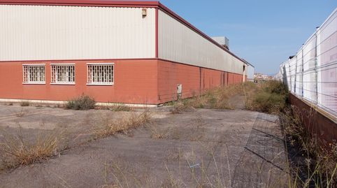 Foto 2 von Fabrikhallen zum Verkauf in Épila, Zaragoza