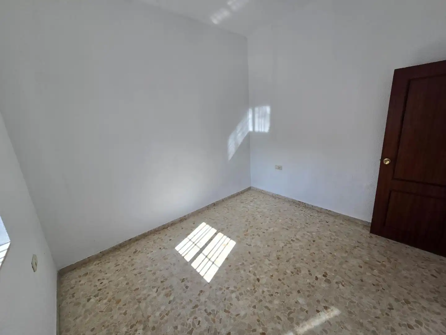 Bedroom of Ground floor for sale in Córdoba  with Air Conditioner and Heating