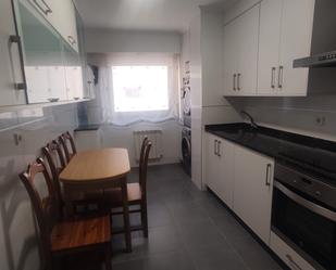 Cuina de Pis en venda en Ourense Capital  amb Calefacció, Moblat i Rentadora