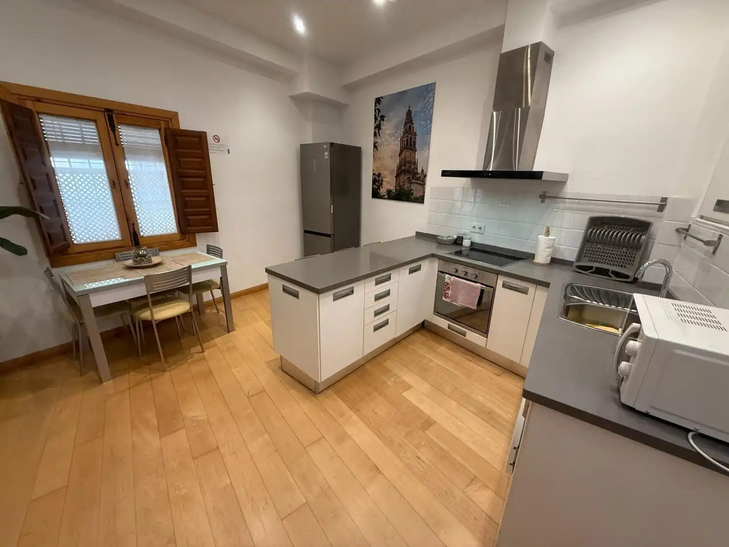 Cocina de Dúplex de alquiler en Córdoba con Aire acondicionado y Amueblado