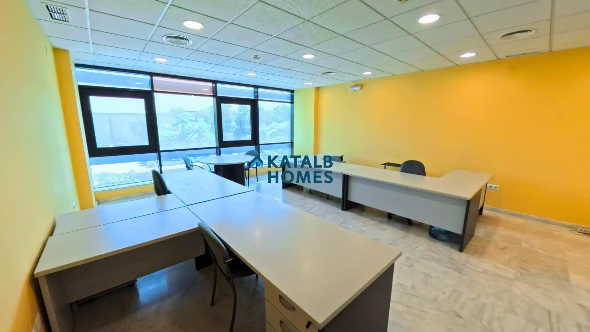 Büro zum Verkauf in Mairena del Aljarafe