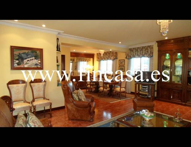 Casa-chalet en Venta en Beade