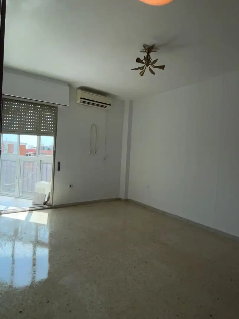 Dormitori de Apartament en venda en Torremolinos amb Terrassa