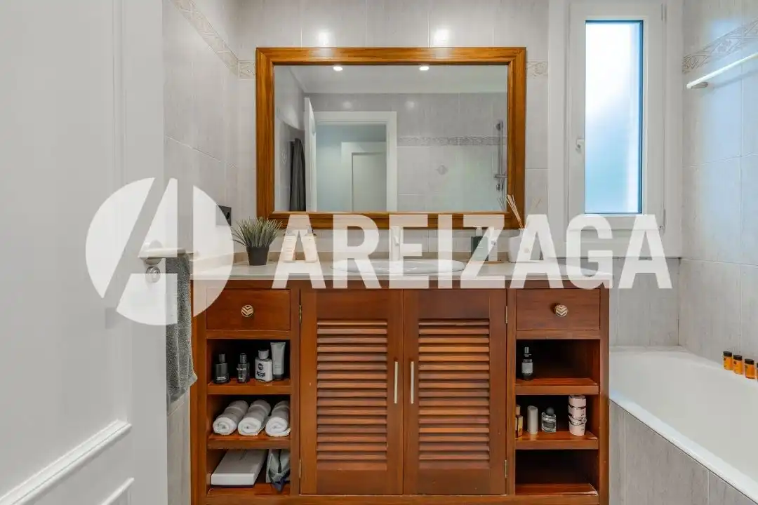 Wohnung zum Verkauf in Arturo Campion Kalea, Ibaeta