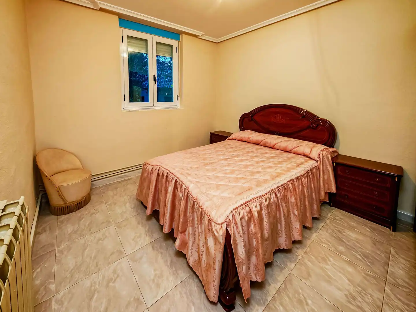 Habitación de Casa o chalet en venta en Quintana del Castillo con Calefacción, Jardín privado y Trastero