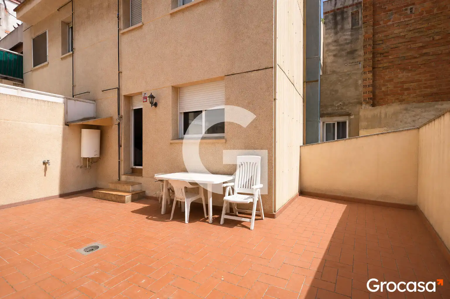 Terrassa de Pis en venda en L'Hospitalet de Llobregat amb Terrassa, Forn i Balcó