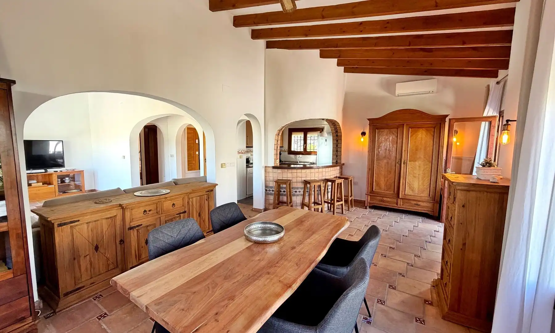 Comedor de Casa o chalet en venta en Dénia con Aire acondicionado, Calefacción y Jardín privado