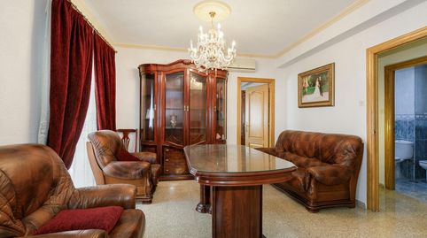 Foto 2 de Piso en venta en Avenida Avenida Don Bosco, Barrio de Zaidín, Granada Capital