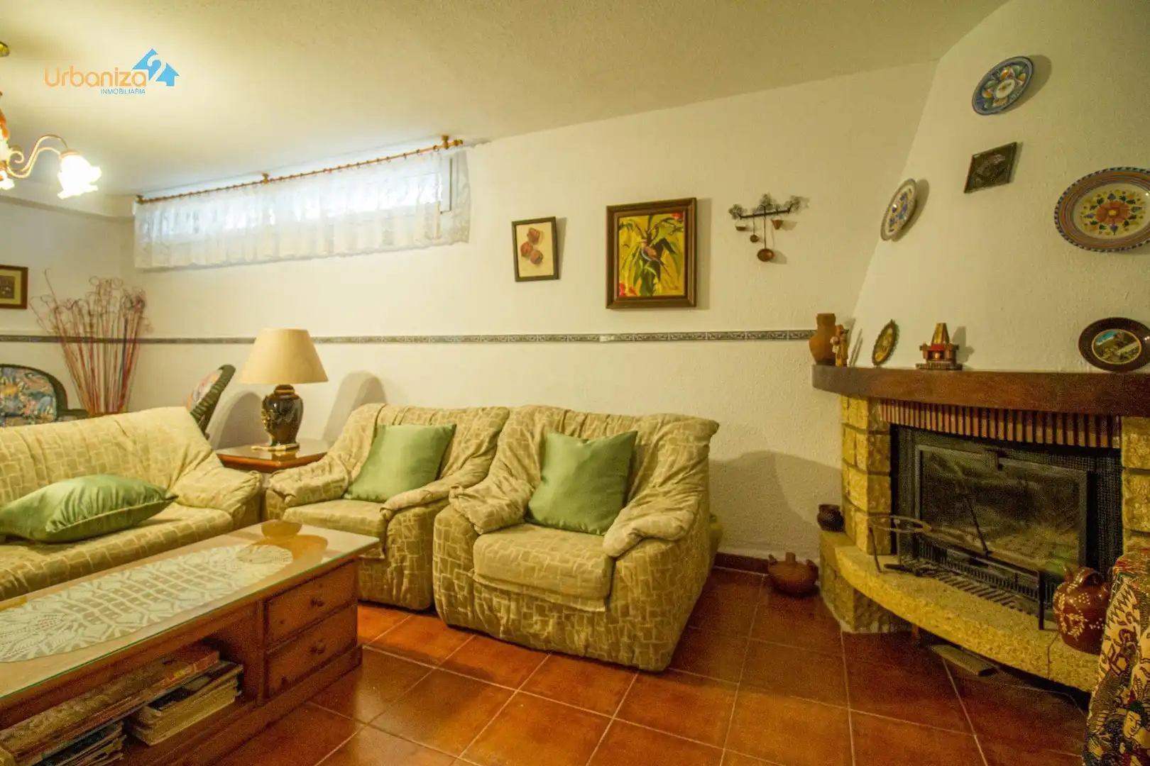 Sala d'estar de Casa o xalet en venda en Badajoz amb Aire condicionat, Jardí privat i Terrassa