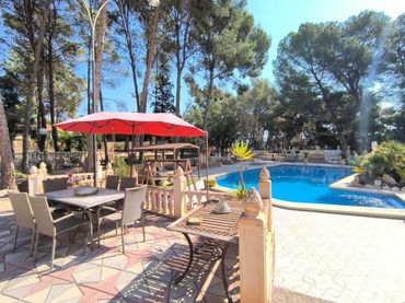 Casa con piscina in vendita a Monóvar  / Monòver