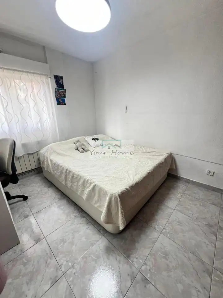 Dormitori de Pis en venda en Alcobendas amb Aire condicionat, Calefacció i Terrassa