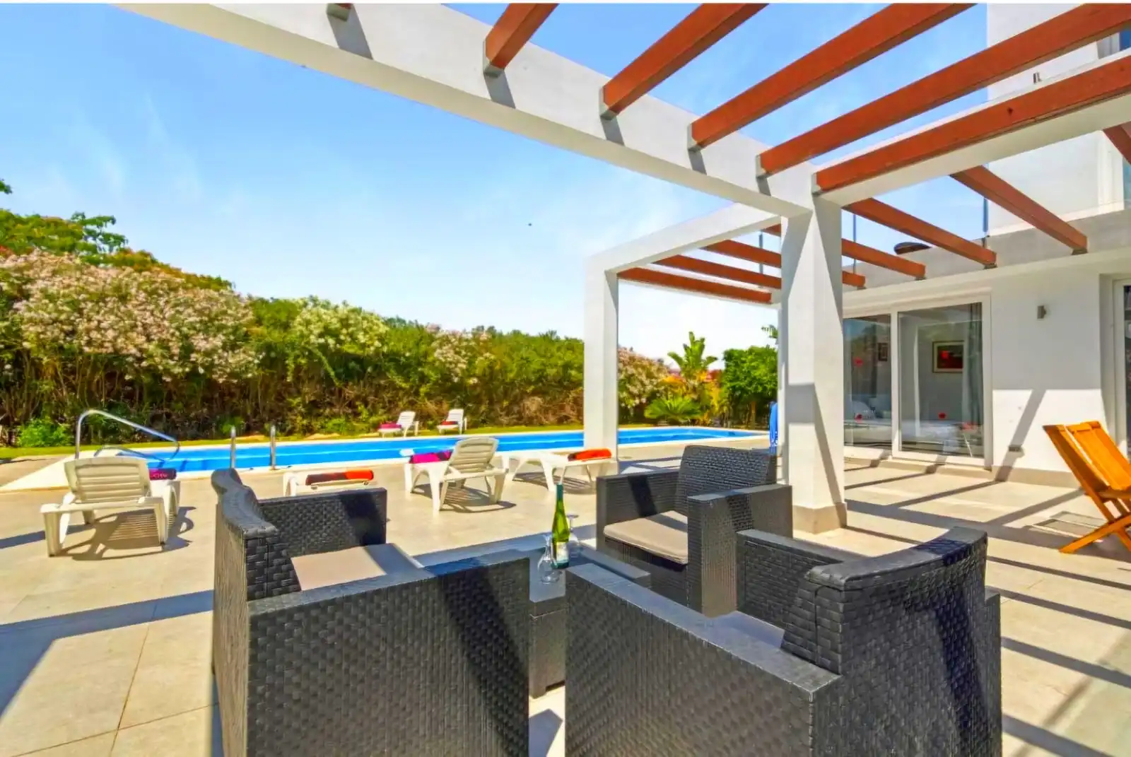Chalet con piscina en venta en Centro ciudad, imagen 8