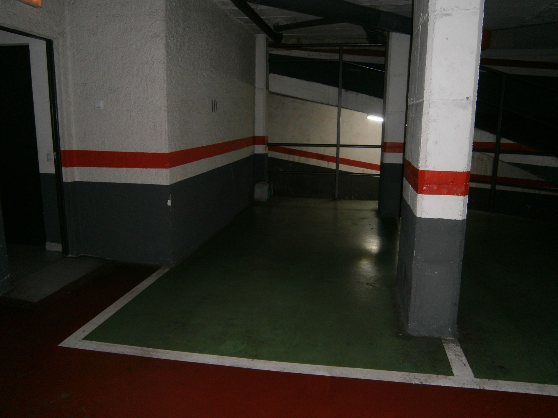 Garaje de alquiler en Carrer de Castelao, 116, Santa Eulàlia