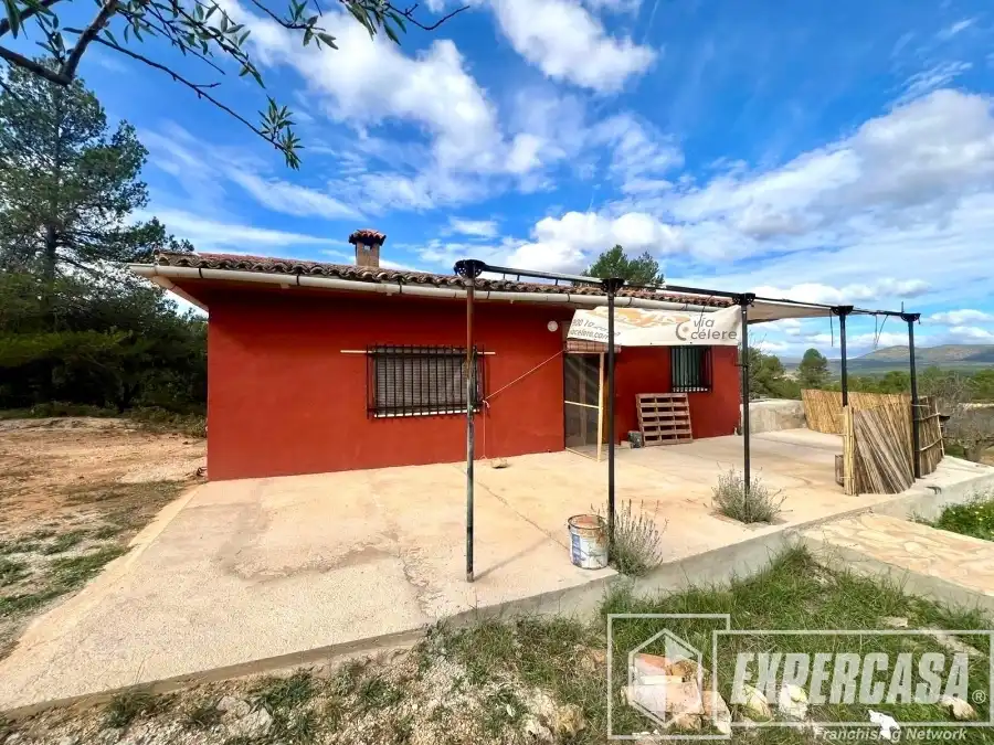 Vista exterior de Casa o chalet en venta en Siete Aguas