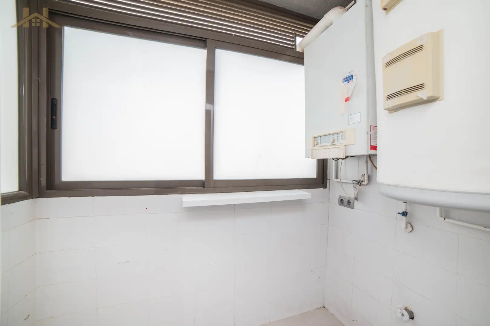 Baño de Ático en venta en Rivas-Vaciamadrid con Aire acondicionado, Calefacción y Jardín privado