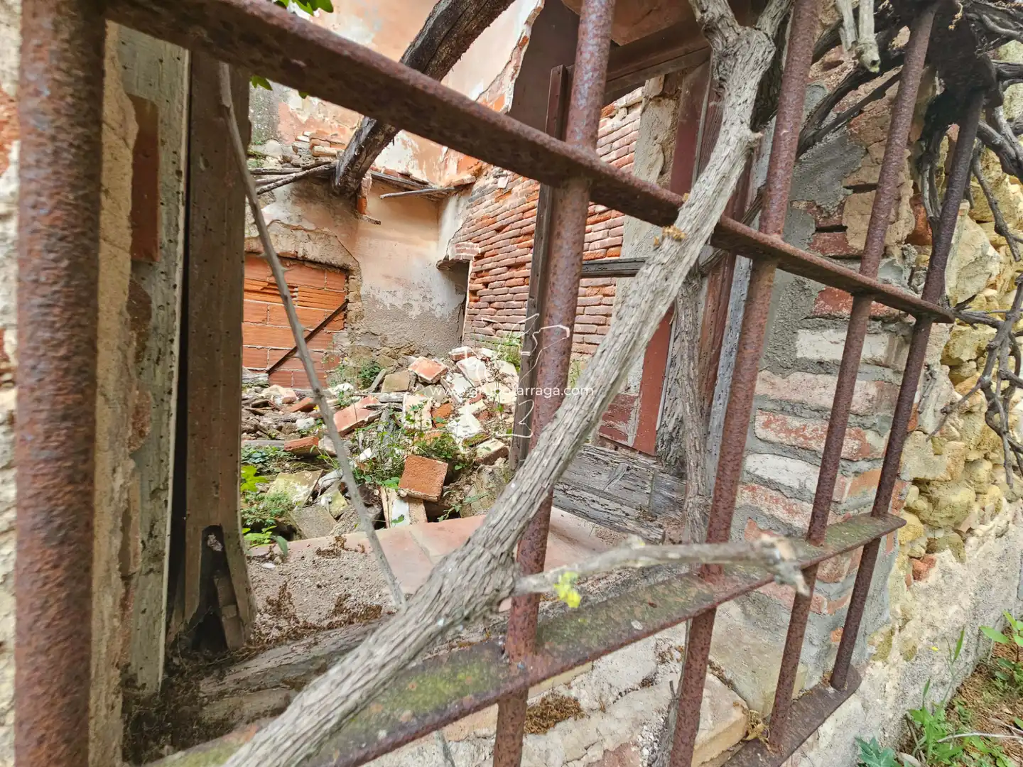 Außenansicht von Country house zum Verkauf in Maçanet de la Selva