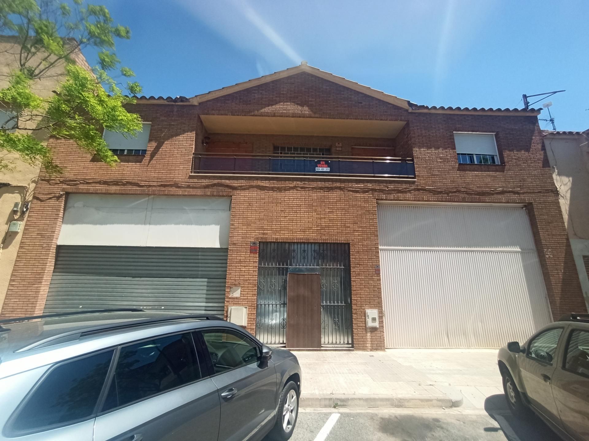 Vista exterior de Casa adosada en venda en Reus