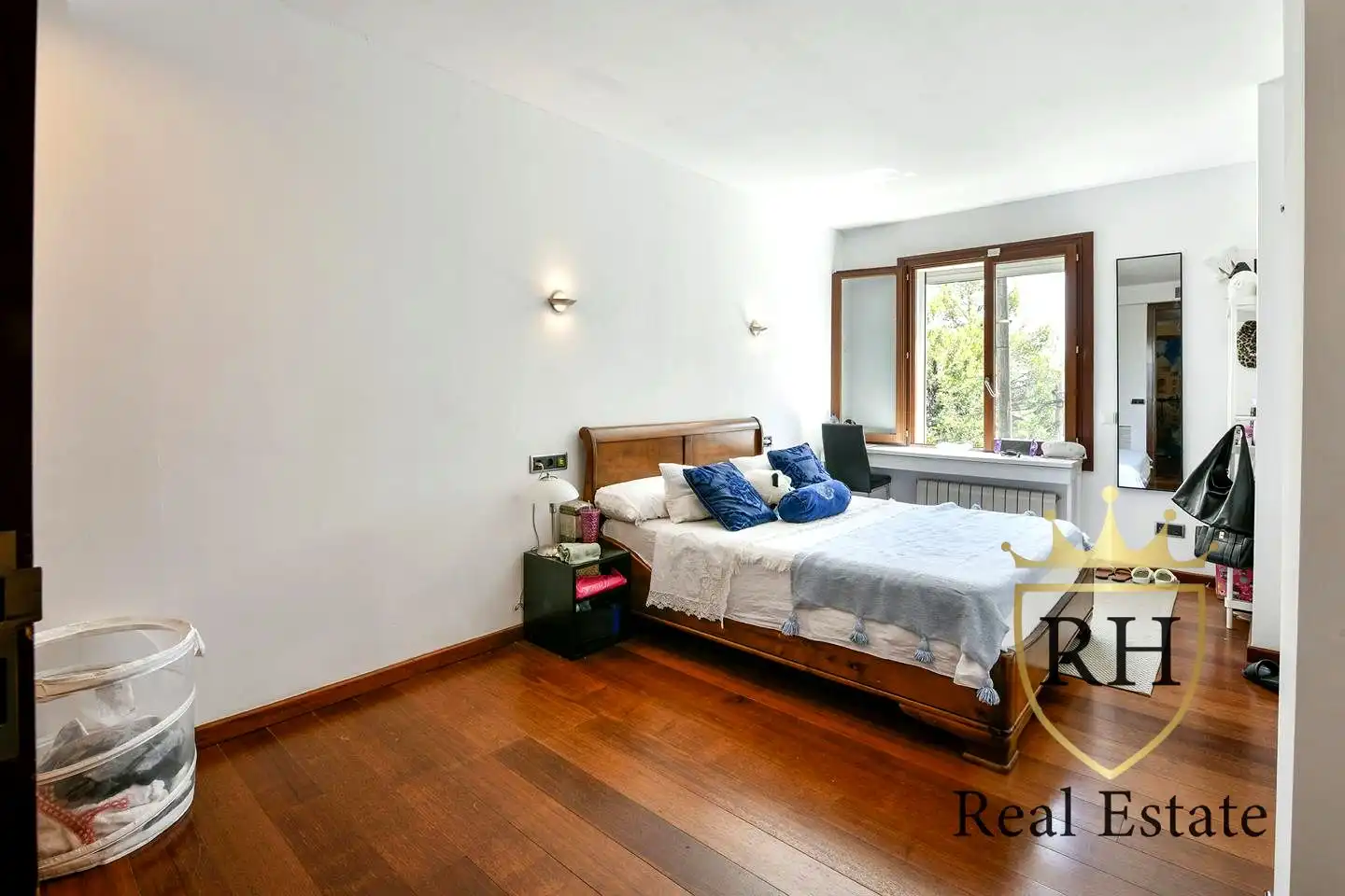 Dormitori de Casa o xalet en venda en  Palma de Mallorca amb Aire condicionat, Calefacció i Jardí privat