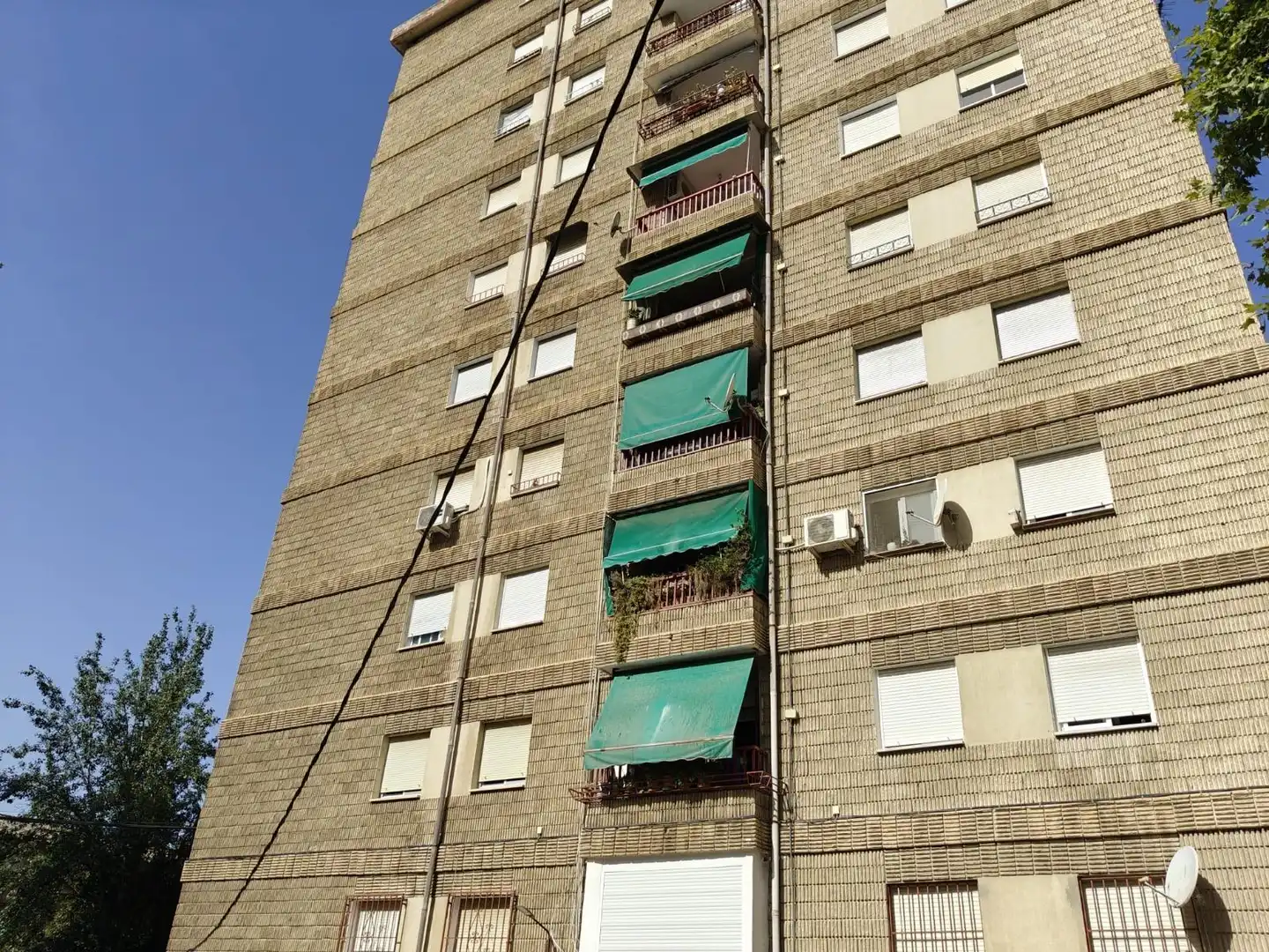 Vista exterior de Pis en venda en Granada