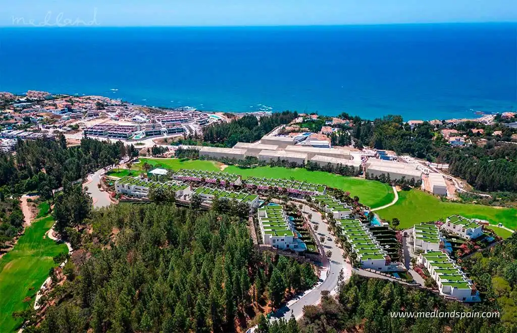 Casa adosada en venta en El Faro de Calaburra - Chaparral
