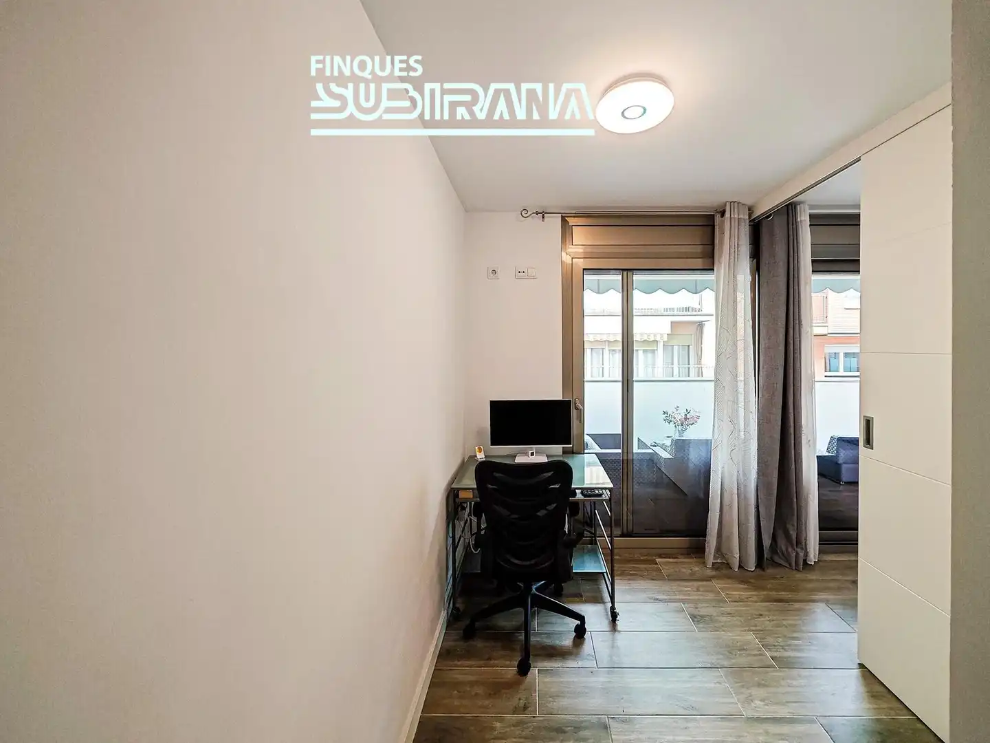 Piso en venta en Igualada con Balcón