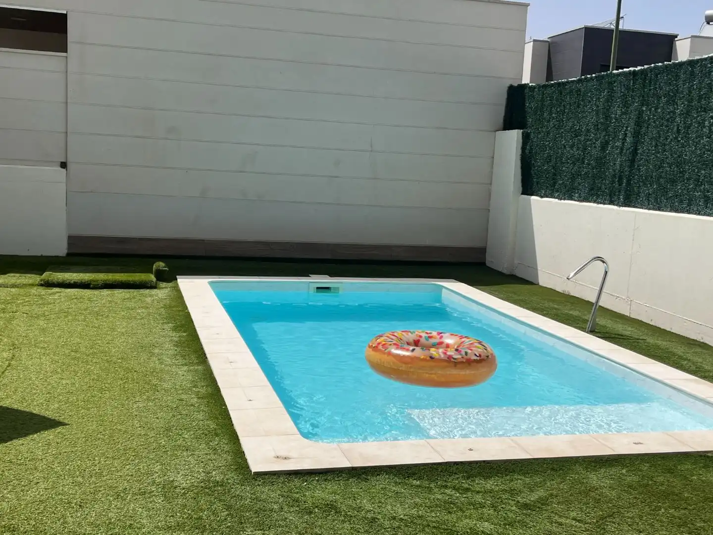 Piscina de Casa o xalet en venda en Cuarte de Huerva amb Aire condicionat, Terrassa i Piscina