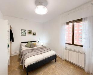 Bedroom of Apartment to share in  Madrid Capital  with Heating, Furnished and Washing machine