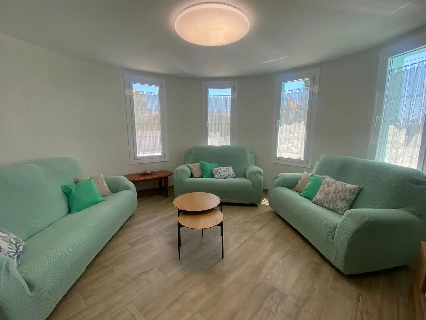 Sala d'estar de Casa o xalet de lloguer en Mont-roig del Camp amb Aire condicionat, Calefacció i Jardí privat