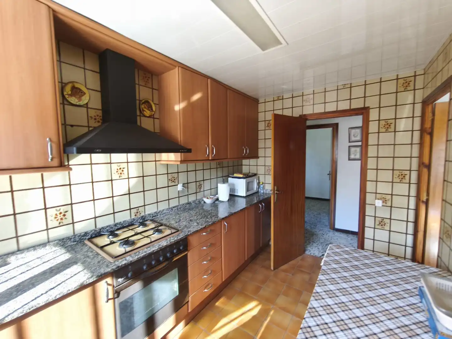 Cuina de Casa o xalet en venda en Lliçà d'Amunt amb Calefacció, Jardí privat i Terrassa