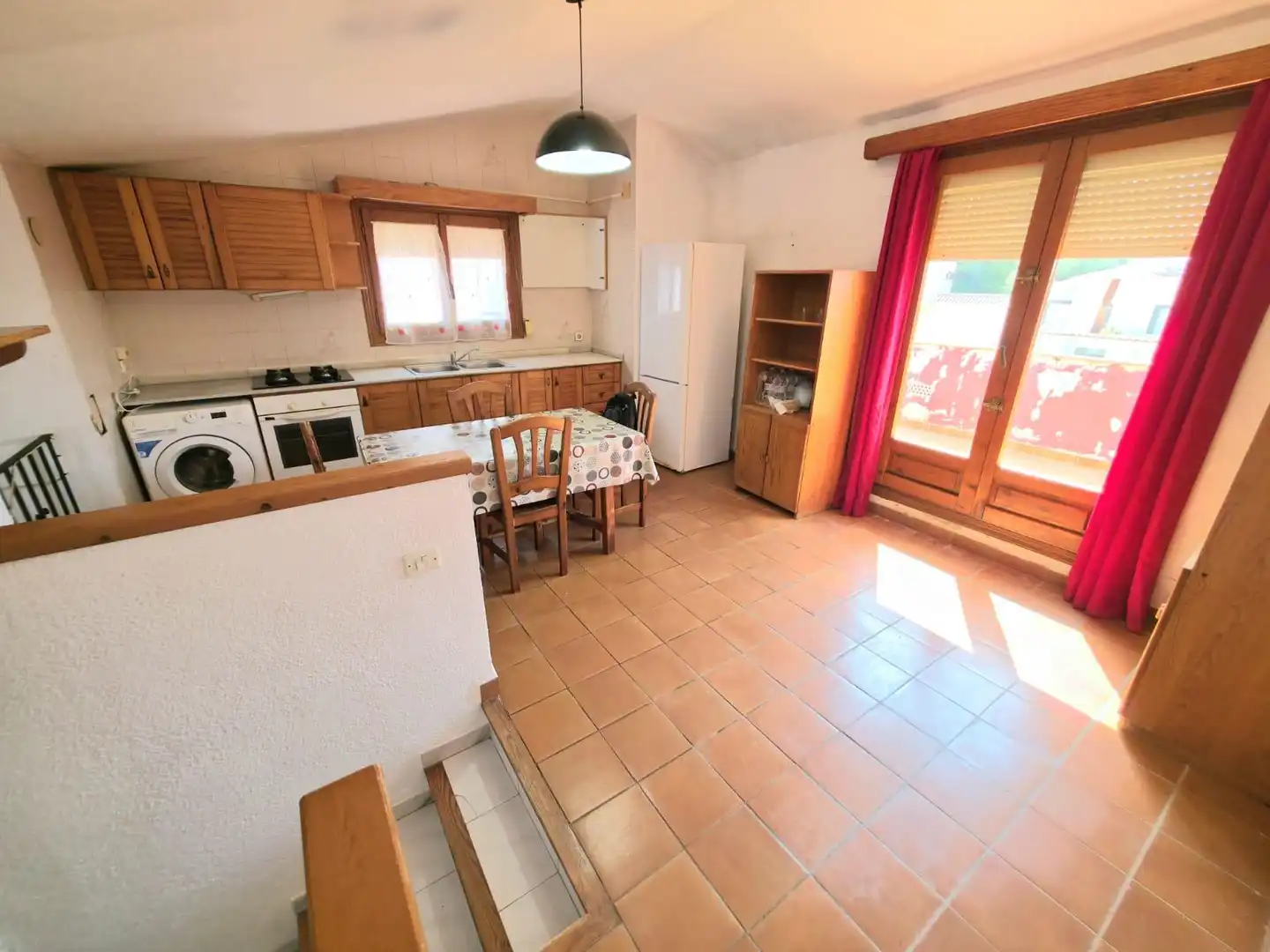 Semi-detached house with pool for sale in El Montgó