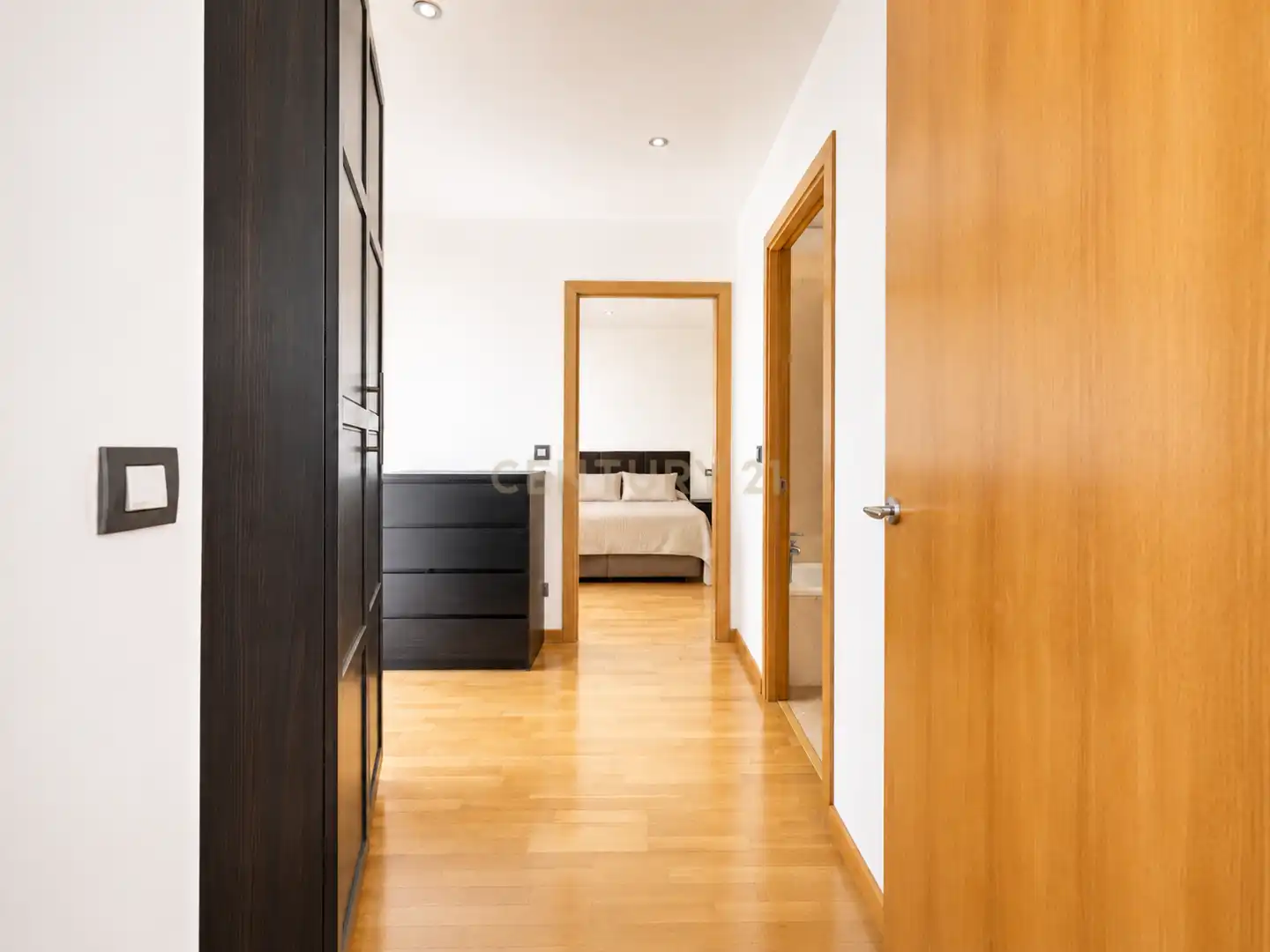 Dúplex en venta en Irun  con Trastero, Horno y Lavadora