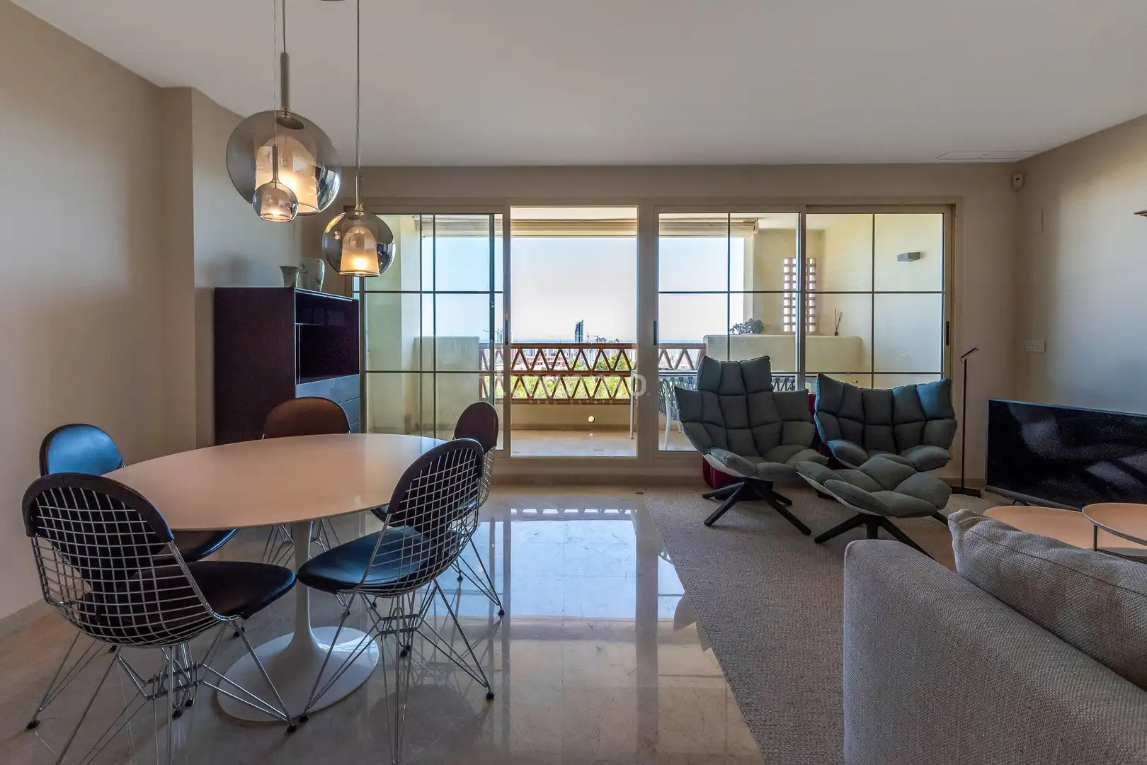 Maisonette mit Pool zum Verkauf in Golf Bahía
